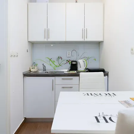 Castle Apartment *