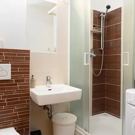 Castle Apartment *